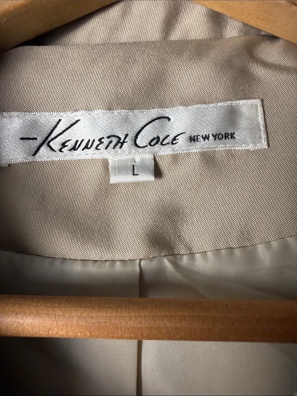 Kenneth Cole Classic Beige Double-Breasted Trench Coat with Belt GIII coat - Picture 5 of 11
